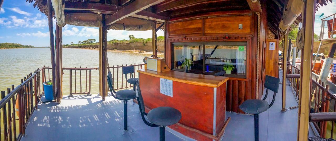 Maggie May House Boat - Colchester - 5Km From Elephant Park Exterior foto